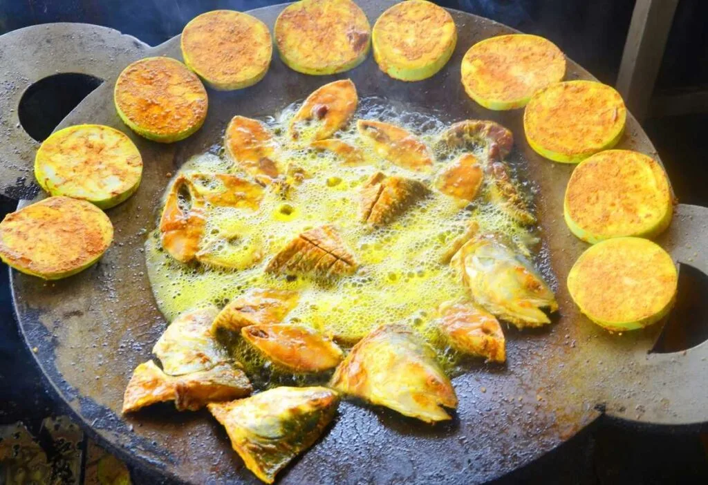 Hilsha fry at Mawa ghat